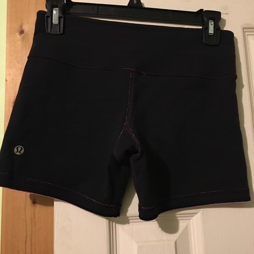 Lululemon size 6 shorts